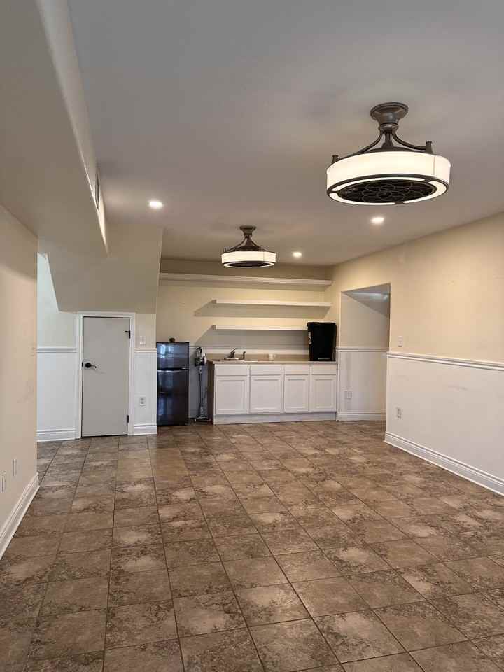 928 Eventide Dr #NA - Photo 2 of 5