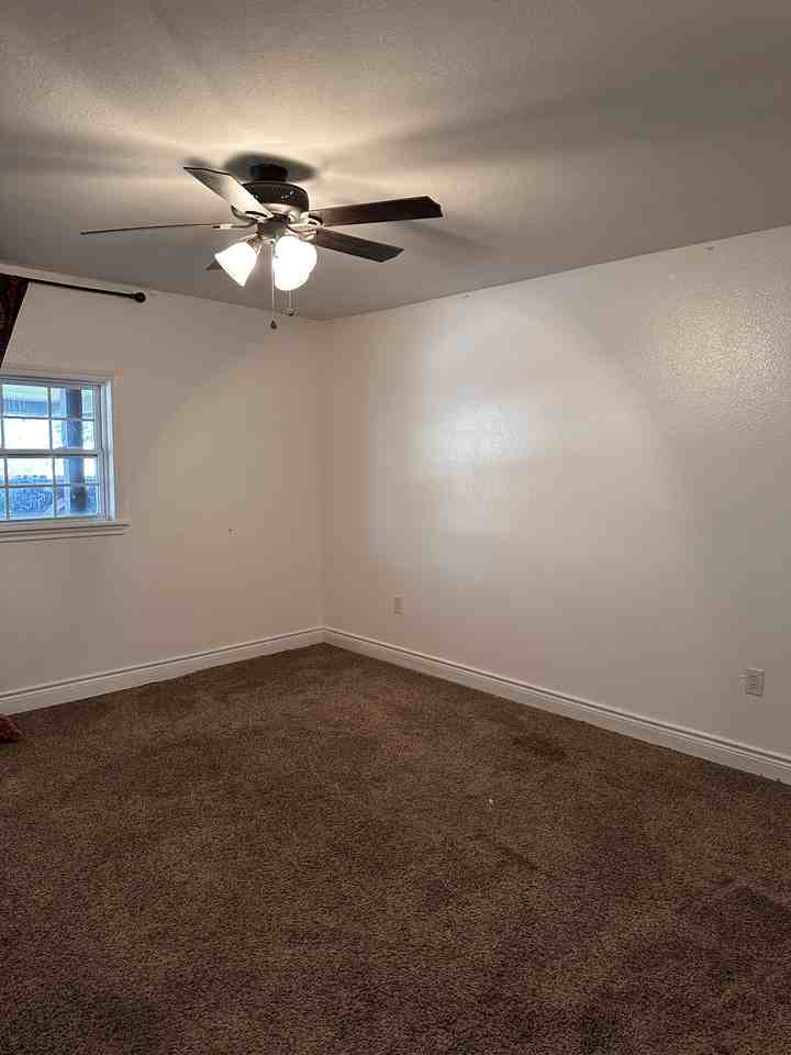 928 Eventide Dr #NA - Photo 3 of 5