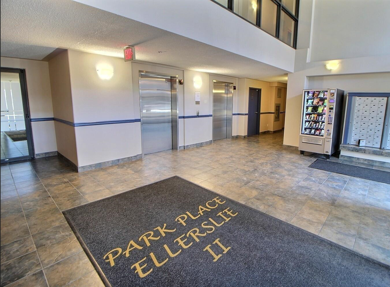 2 Bedroom 2 Bathroom in Park Place 2 Ellerslie Apartments 151 Edwards
