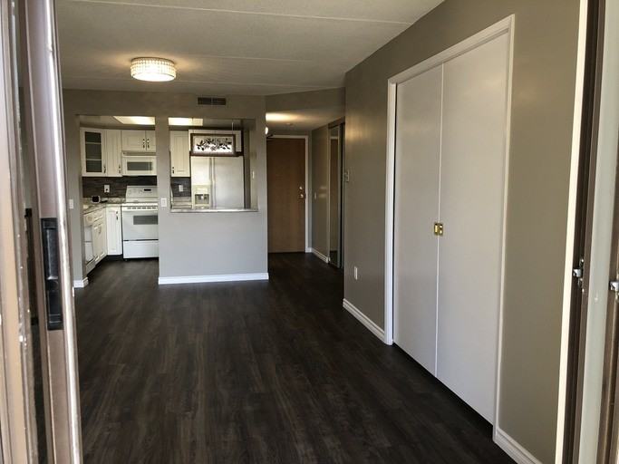 885 Wilkes Ave #103 - Photo 3 of 12