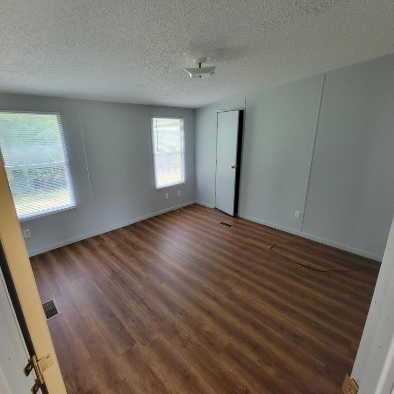 1450 Broad St - Photo 6 of 10