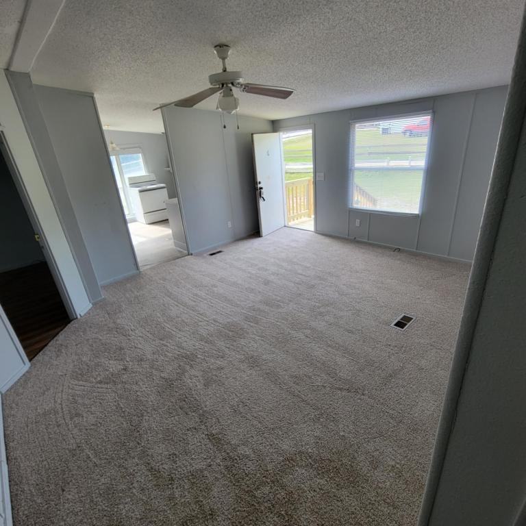 1450 Broad St - Photo 4 of 10