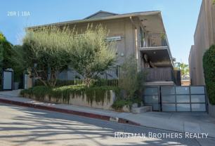 1148 N Clark St #8 - Photo 1 of 1