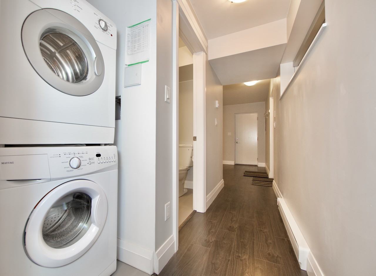 2616 Jones Avenue - Photo 3 of 9