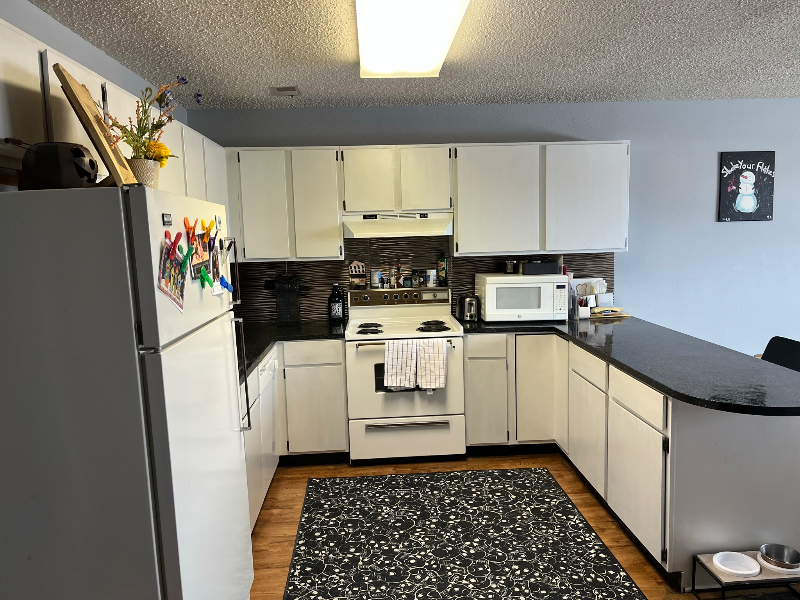 1026 S 3rd St #15 - Photo 3 of 24