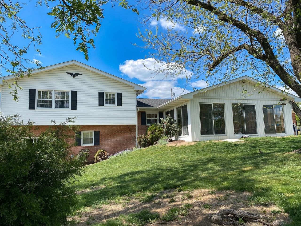 38 Phyllis Dr #1 - Photo 2 of 3