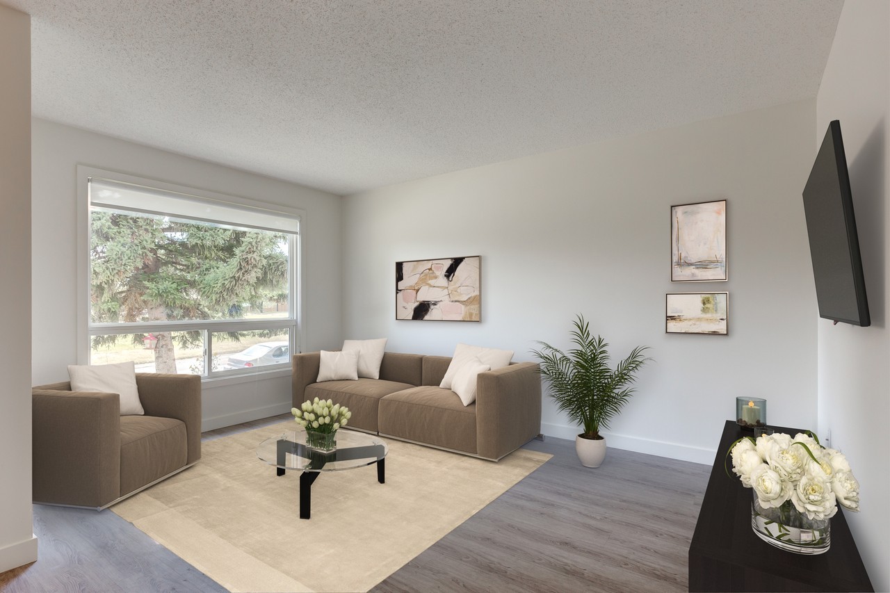 Radisson Village I - Photo 2 of 12