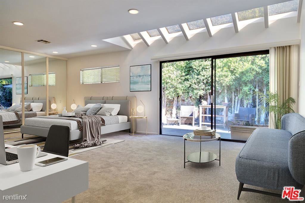 1228 Peck Dr - Photo 3 of 10