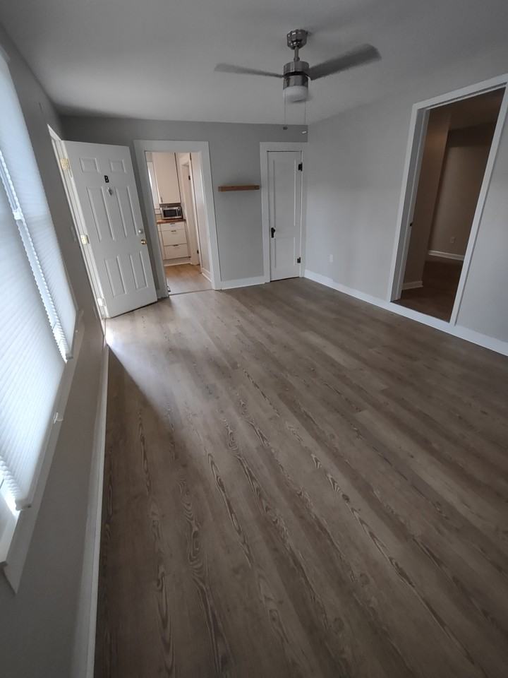 602 Rector St #B - Photo 7 of 12