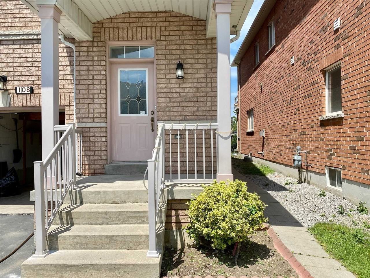 108 Arco Circle #421 - Photo 2 of 6