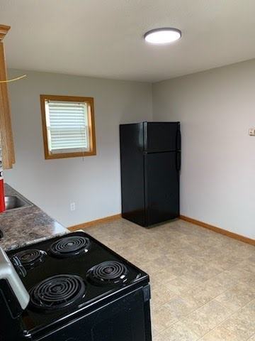 902 W Main St #18 - Photo 3 of 3