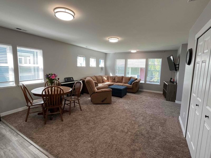 7813 Port Susan Pl - Photo 2 of 9
