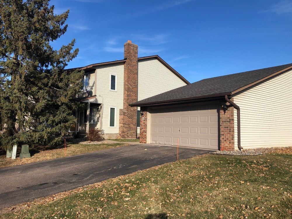 4710 Osage Pt - Photo 2 of 17
