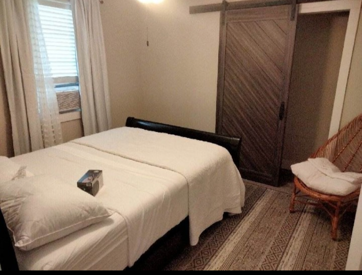 5770 N Rocheblave St #NA - Photo 3 of 5