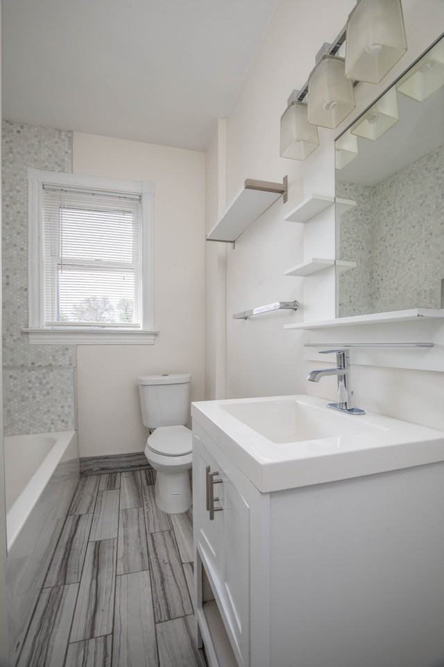 2338 Tower Grove Avenue #2E - Photo 5 of 13