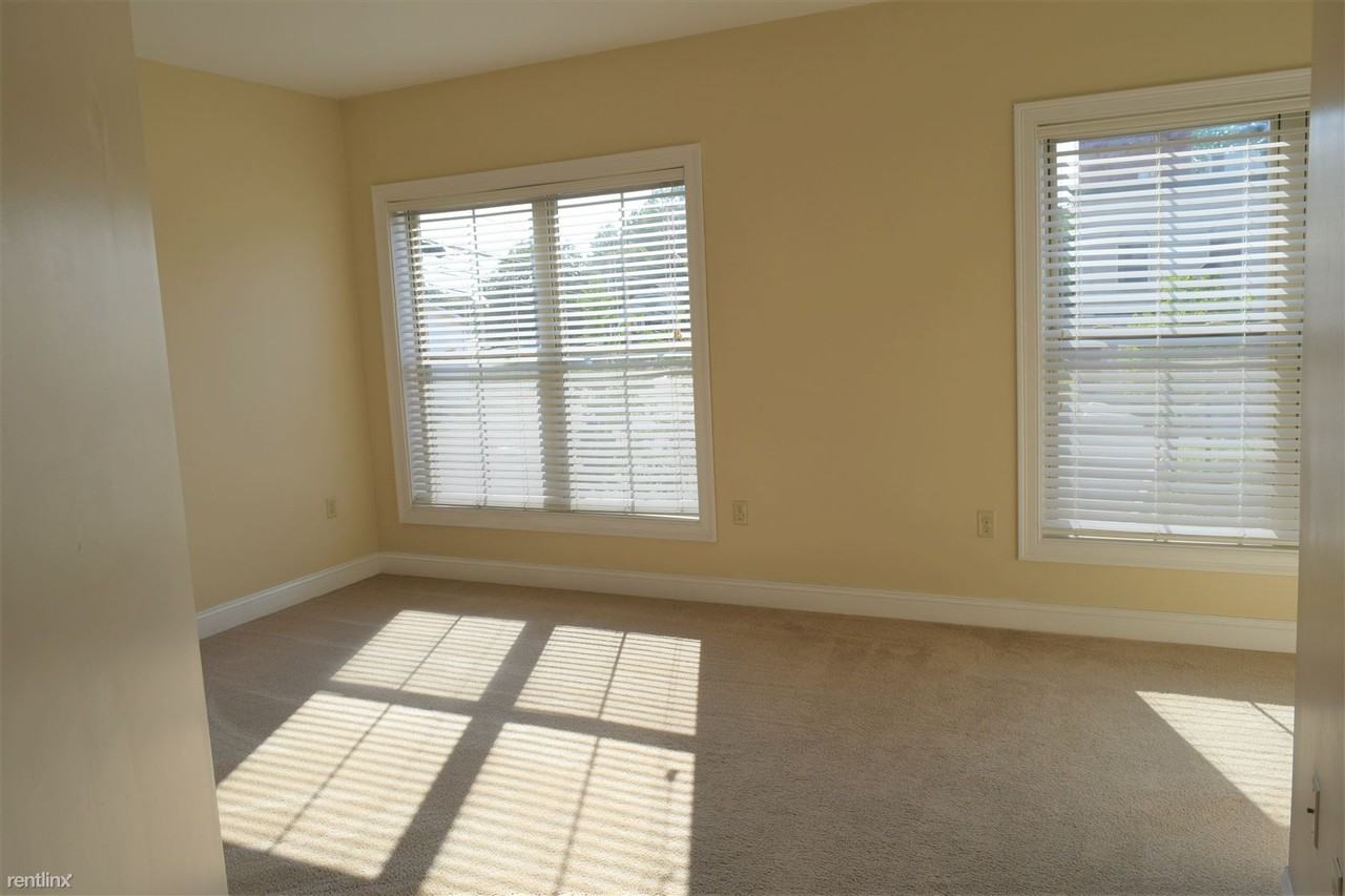 Clock Tower Square - - Photo 3 of 25