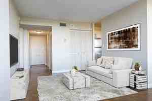 featured image of 270 Roslyn Rd