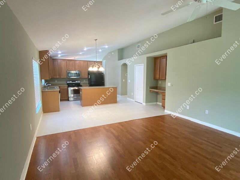 12540 Jillian Cir - Photo 3 of 31