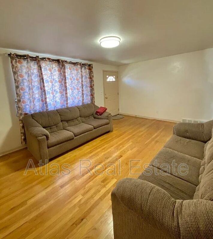 12447 E Alaska Pl - Photo 3 of 9