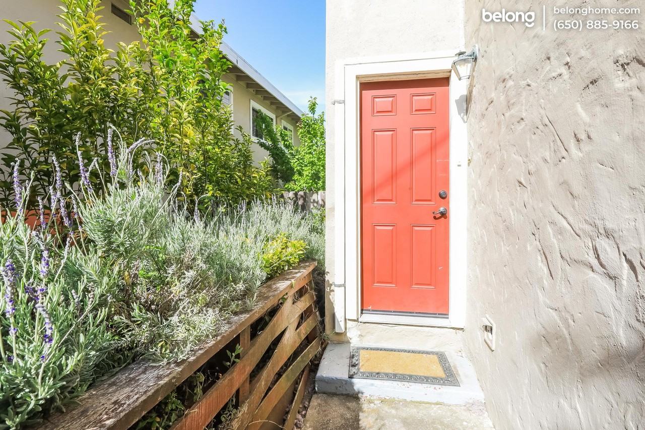 358 Hazel Ave - Photo 2 of 27