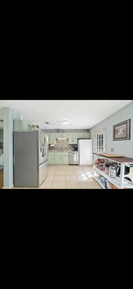 2129 Pullman Cir #NA - Photo 3 of 9