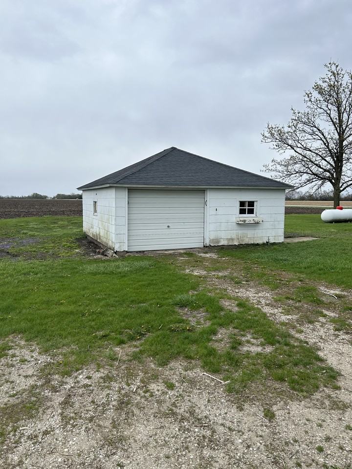 190 E Gardner Rd #NA - Photo 2 of 11