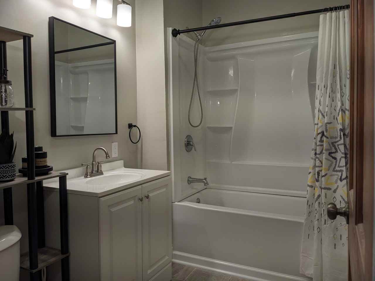 27 Maple St #NA - Photo 3 of 11