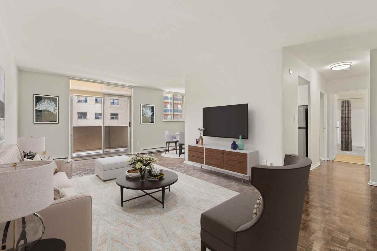 Lynnwood Place - Photo 6 of 12