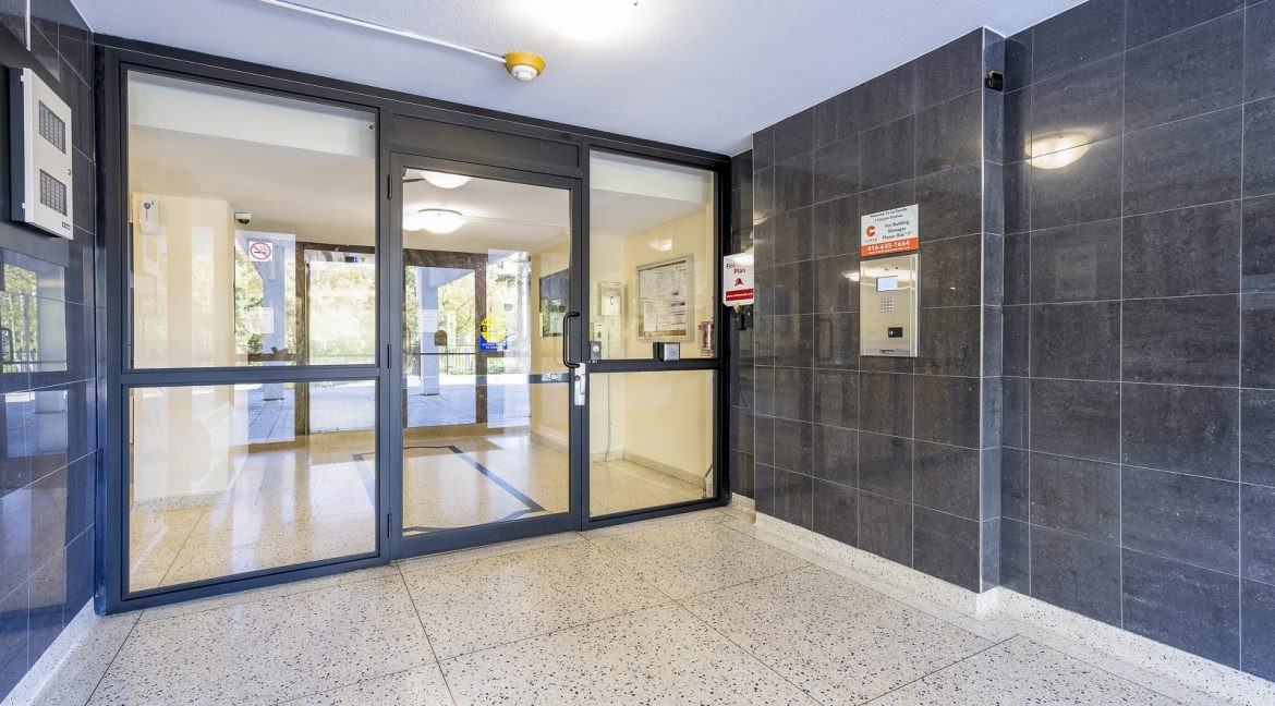 1 Canyon Ave Apartments in Bathurst Manor, Toronto, ON M3H 4X8 Zumper