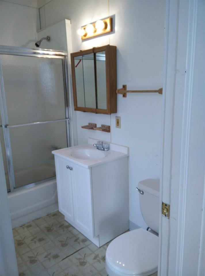 934 S. Main - 3 #3 - Photo 3 of 17