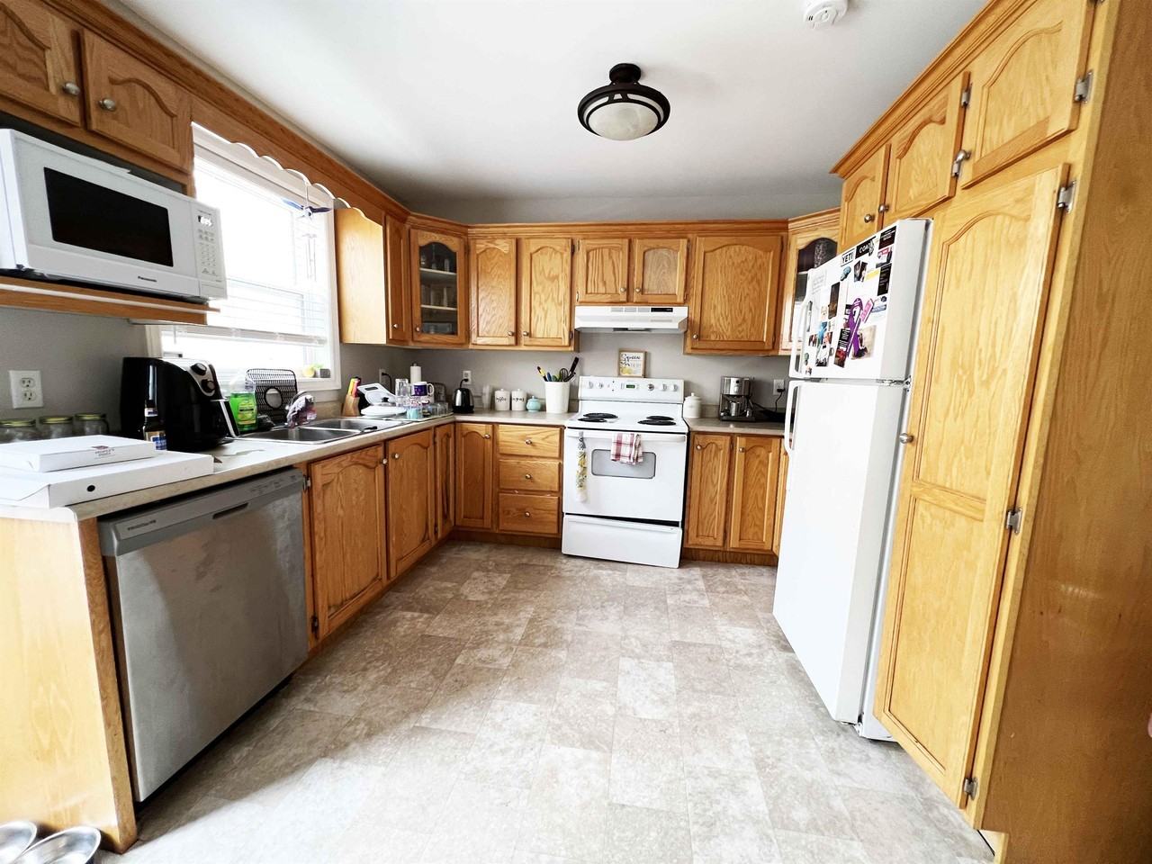 118 Seaborn St #1 - Photo 4 of 13