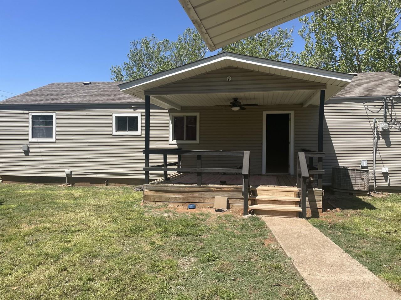 3319 Sherwood Lane #1 - Photo 2 of 10