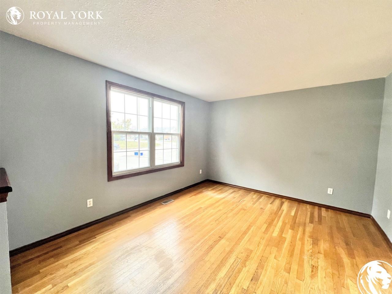 30 Griffiths Dr #A - Photo 3 of 19