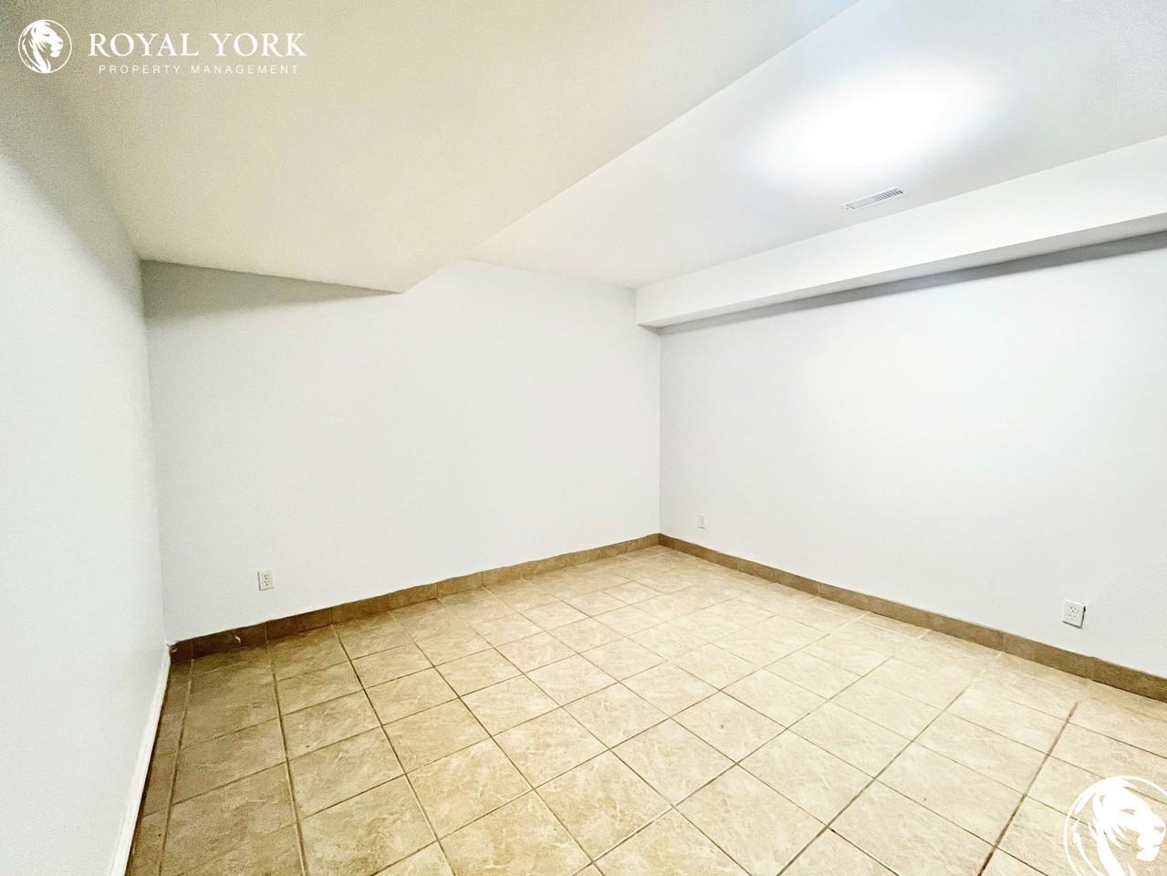 18 Inge Crt #2 - Photo 3 of 17