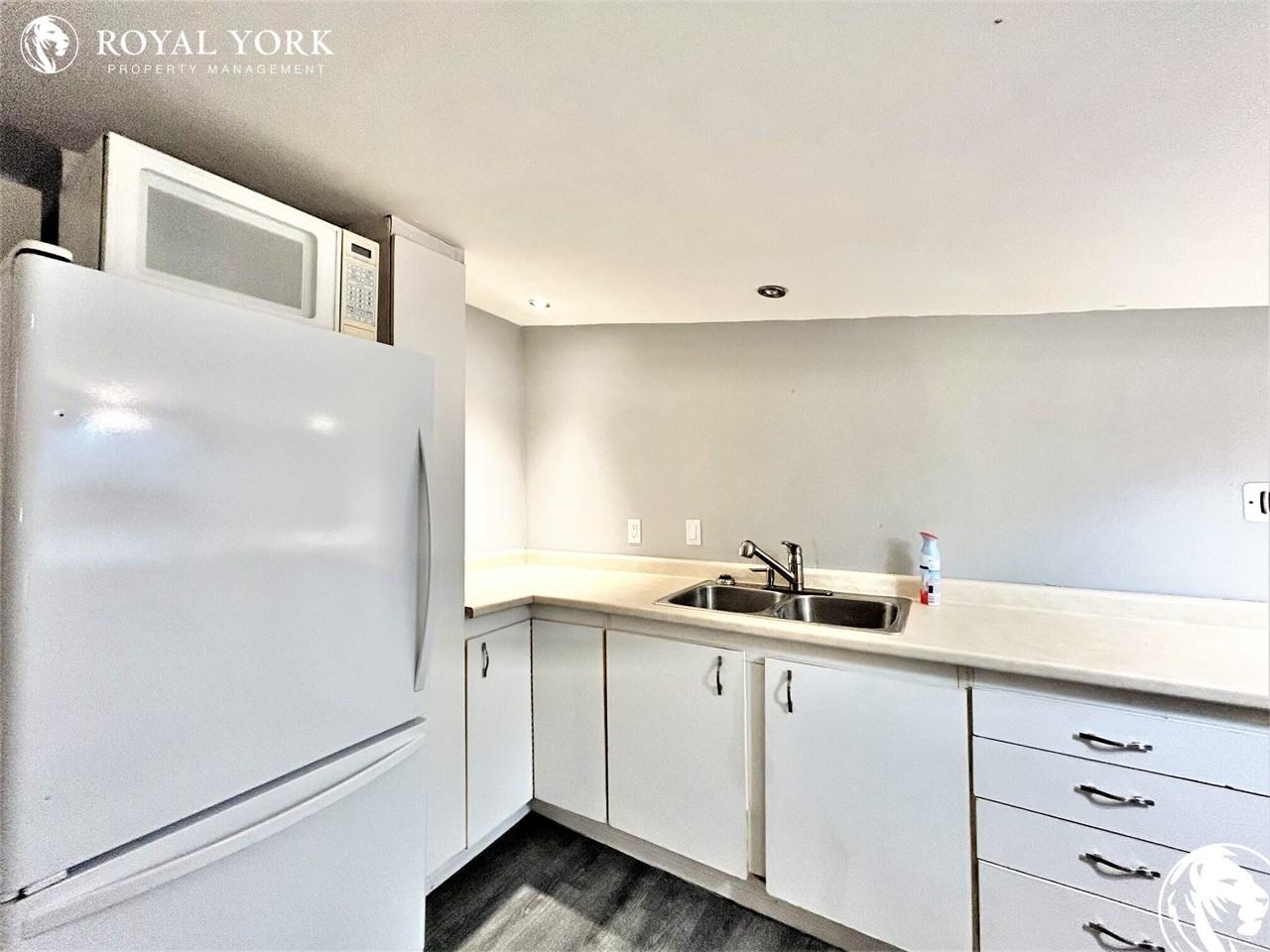 26 Bruce St - Photo 3 of 21