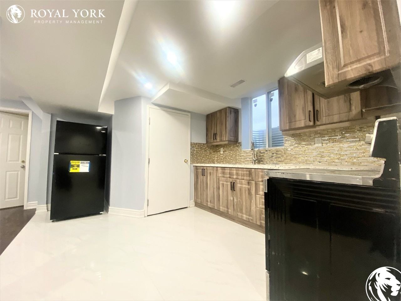 1098 Rambleberry Ave #2 - Photo 2 of 19