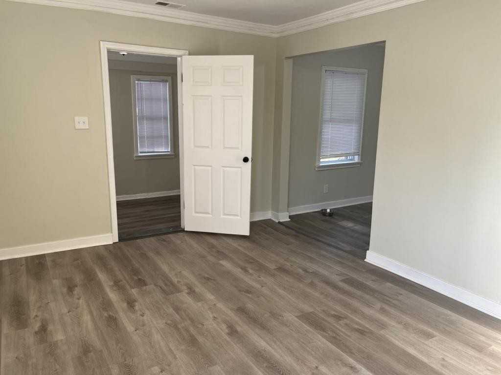 1896 S Lauderdale St - Photo 5 of 12