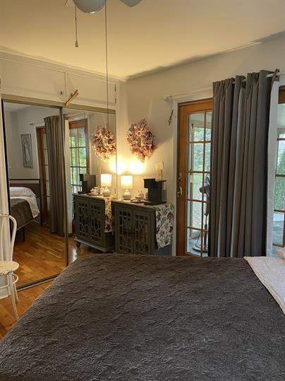 202 Hillcrest Ct - Photo 3 of 14