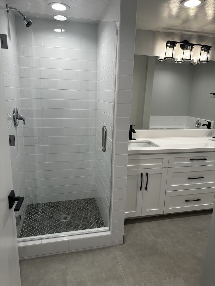 330 Willaman - Photo 4 of 12