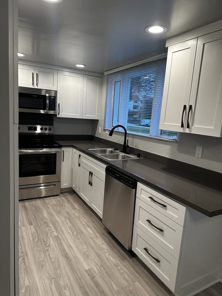 330 Willaman - Photo 6 of 12