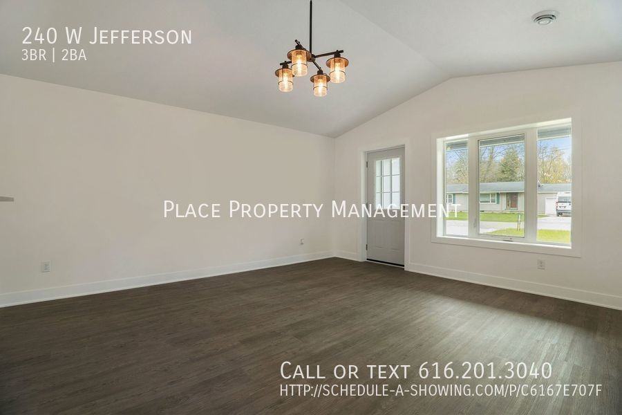 240 W Jefferson St - Photo 3 of 17