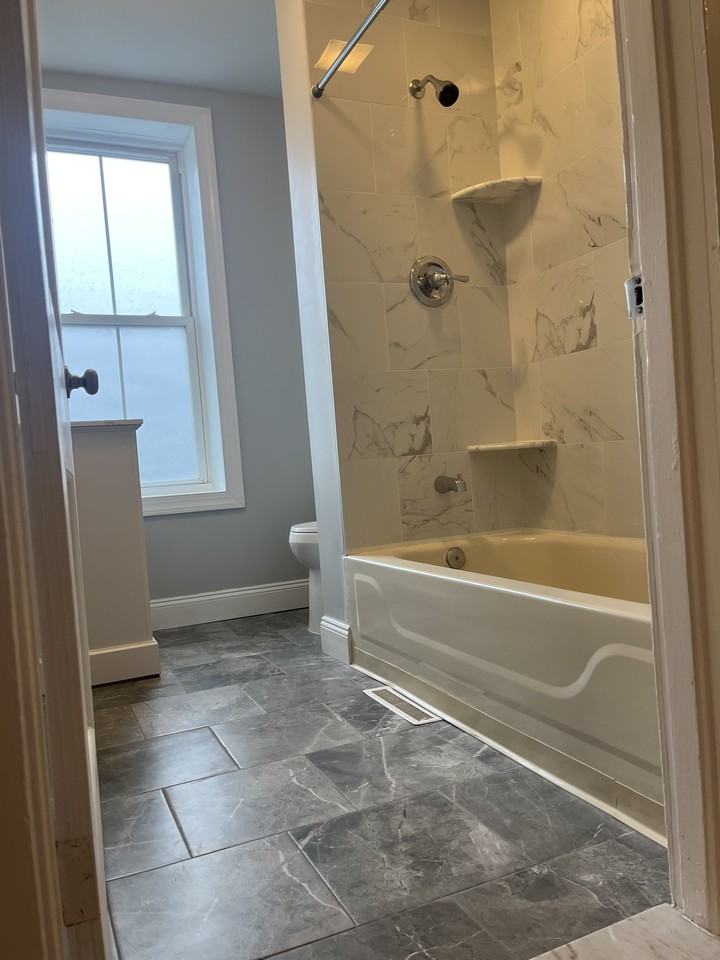 445 Buttonwood St #2 - Photo 3 of 14