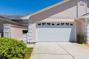 featured image of 39 Enclave Dr #1