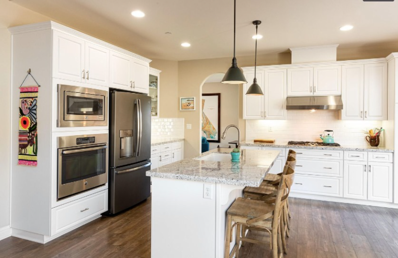 1226 Hans Park Trl - Photo 3 of 13