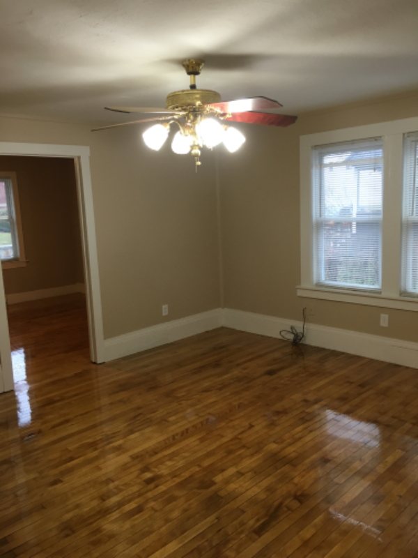 609 Cambridge St - Photo 7 of 21