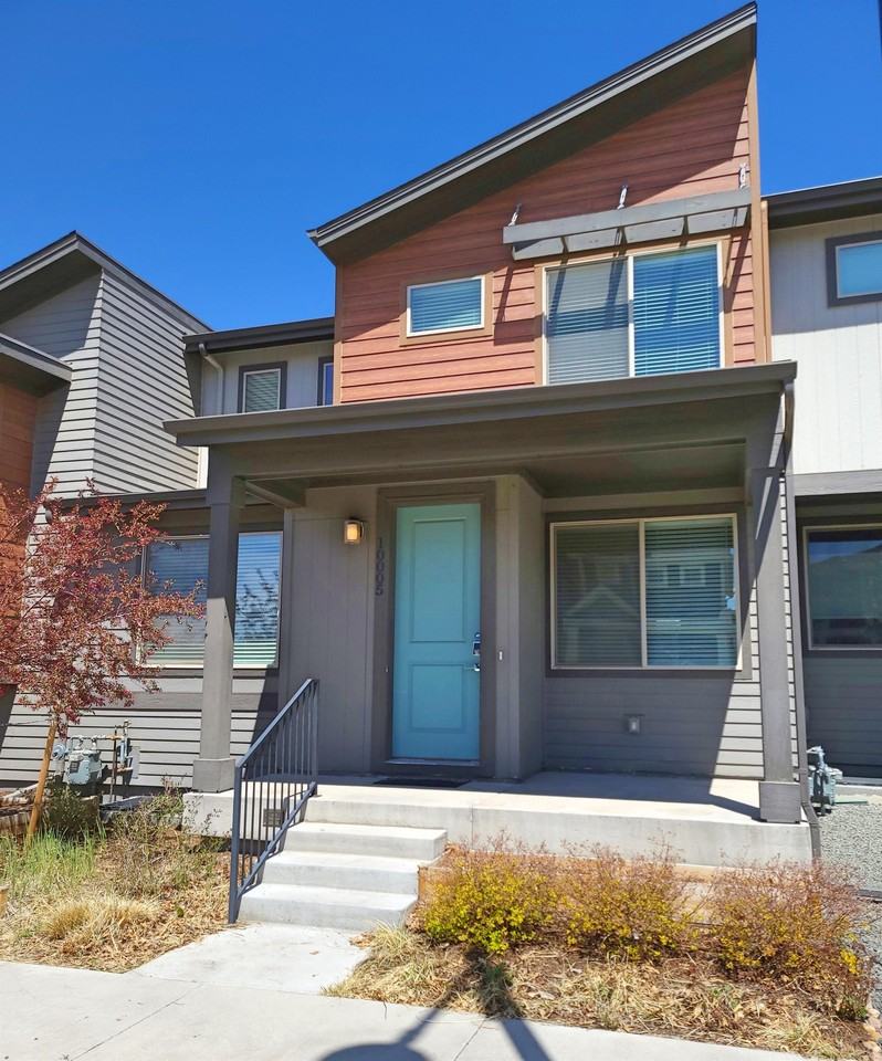 10005 E 59th Ave #1