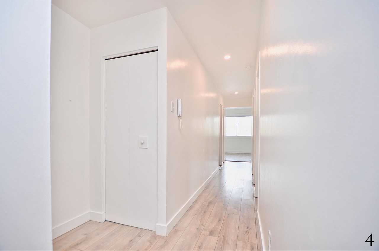 14441 Rue Montmartre #4 - Photo 2 of 10