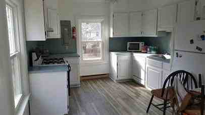 106 E Delaware Ave - Photo 2 of 8