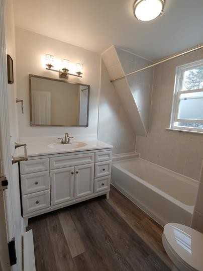 106 E Delaware Ave - Photo 3 of 8