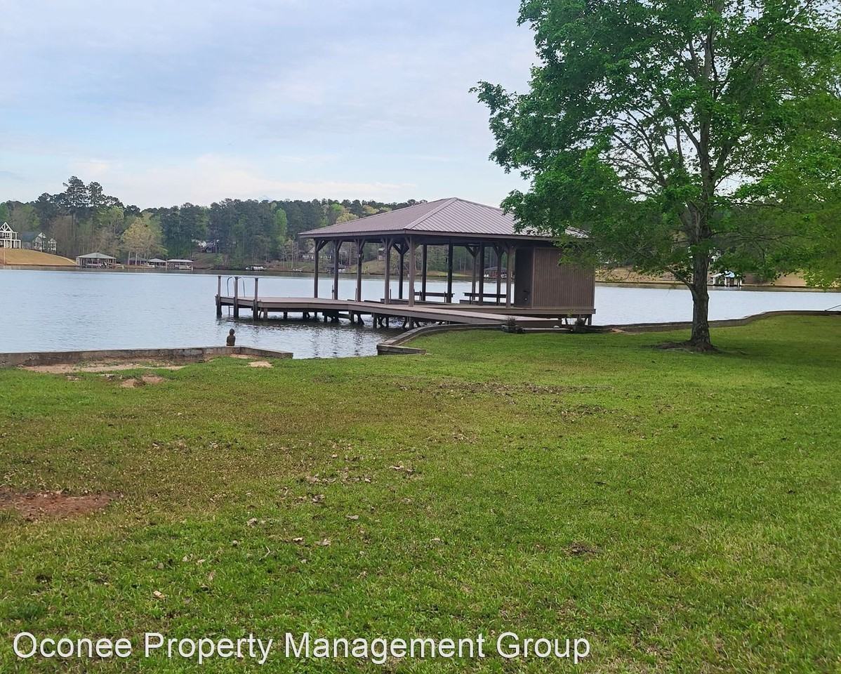 169 S Spring Rd - Photo 3 of 37